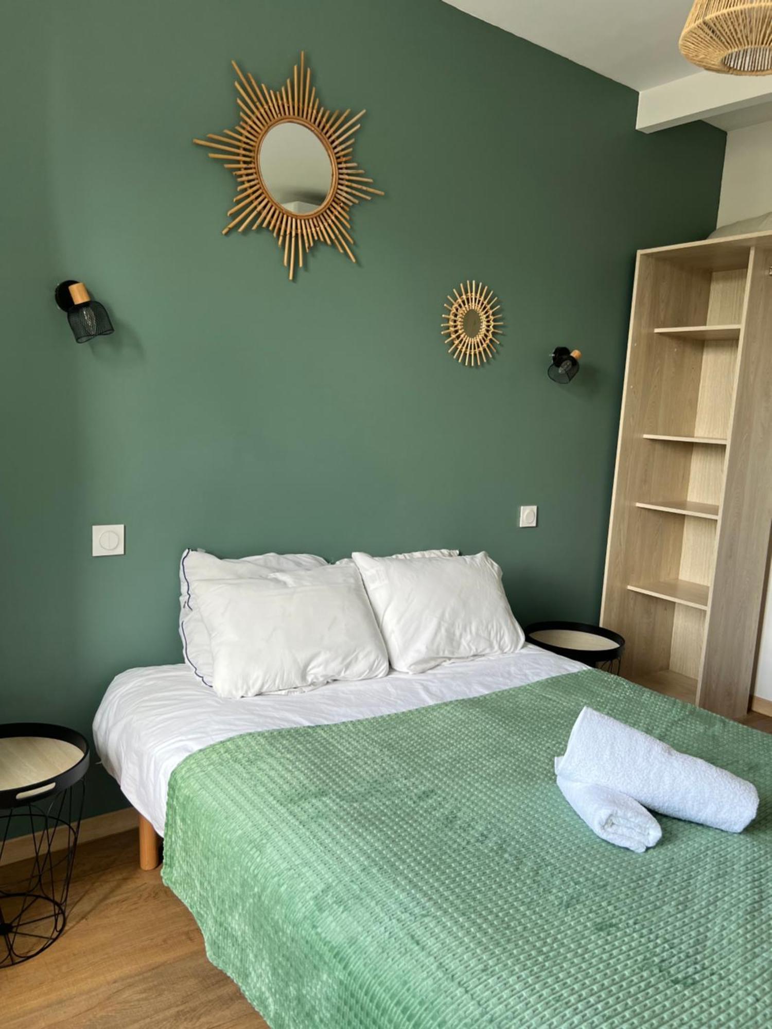 Hotel De La Poste Coudes Ngoại thất bức ảnh